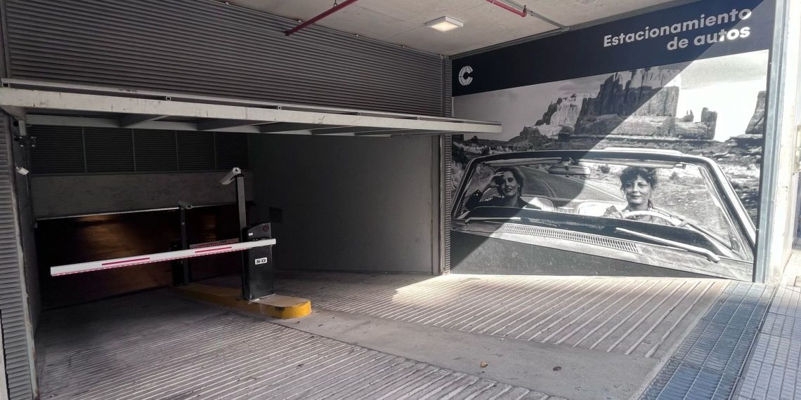 Cinemateca estrena estacionamiento