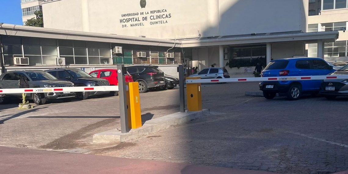 Control de acceso vehicular en Hospital de Clínicas